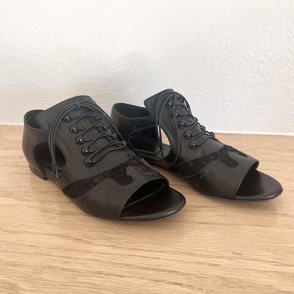 RARE! GIVENCHY "Delaney" Sandal - Leather,Lace Inset & Mock Lace-Up